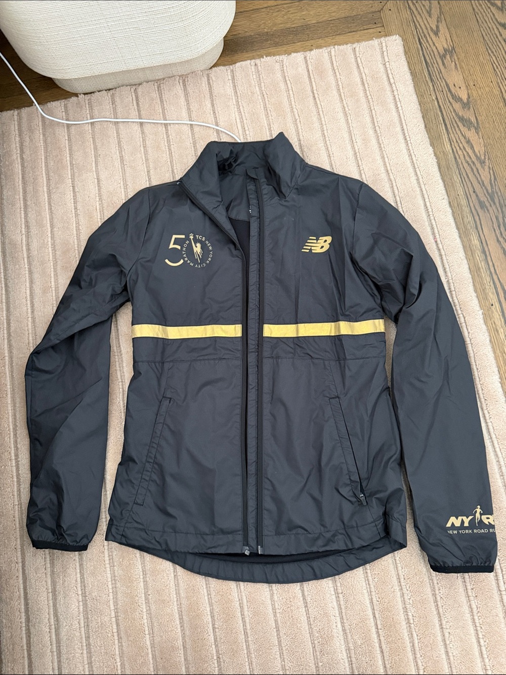 New Balance NYCM 50th anniversary jacket - broken zipper